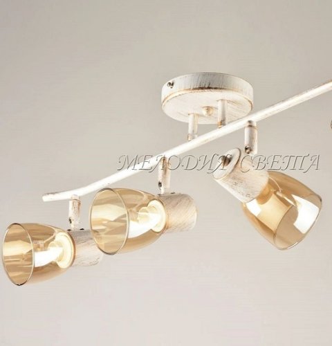 Люстра потолочная трехрожковая Мелодия Света Е27 220В Белое золото фото Люстра потолочная трехрожковая Мелодия Света Е27 220В Белое золото картинка